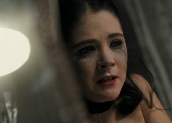 Isabelle Fuhrman Kimdir? Esther Karakterini Canlandıran Oyuncu Hakkında Bilinenler
