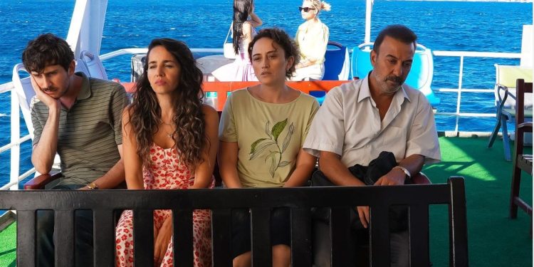 Sıcak Büfe Oyuncuları: Filmde Kimler Var?