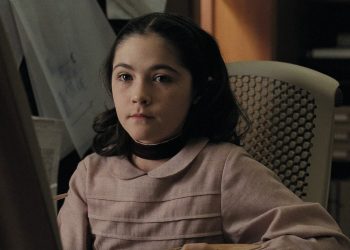 Esther Karakteri Gerçekten Kötü mü? Evdeki Düşman’ın En Rahatsız Edici Detayı