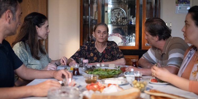 Mukadderat Filmi Konusu, Oyuncuları, Çekim Yerleri ve İzleme Rehberi