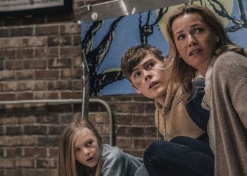 önemsiz biri konusu , önemsiz biri oyuncuları , trt 1 yayın akışı , önemsiz biri imdb